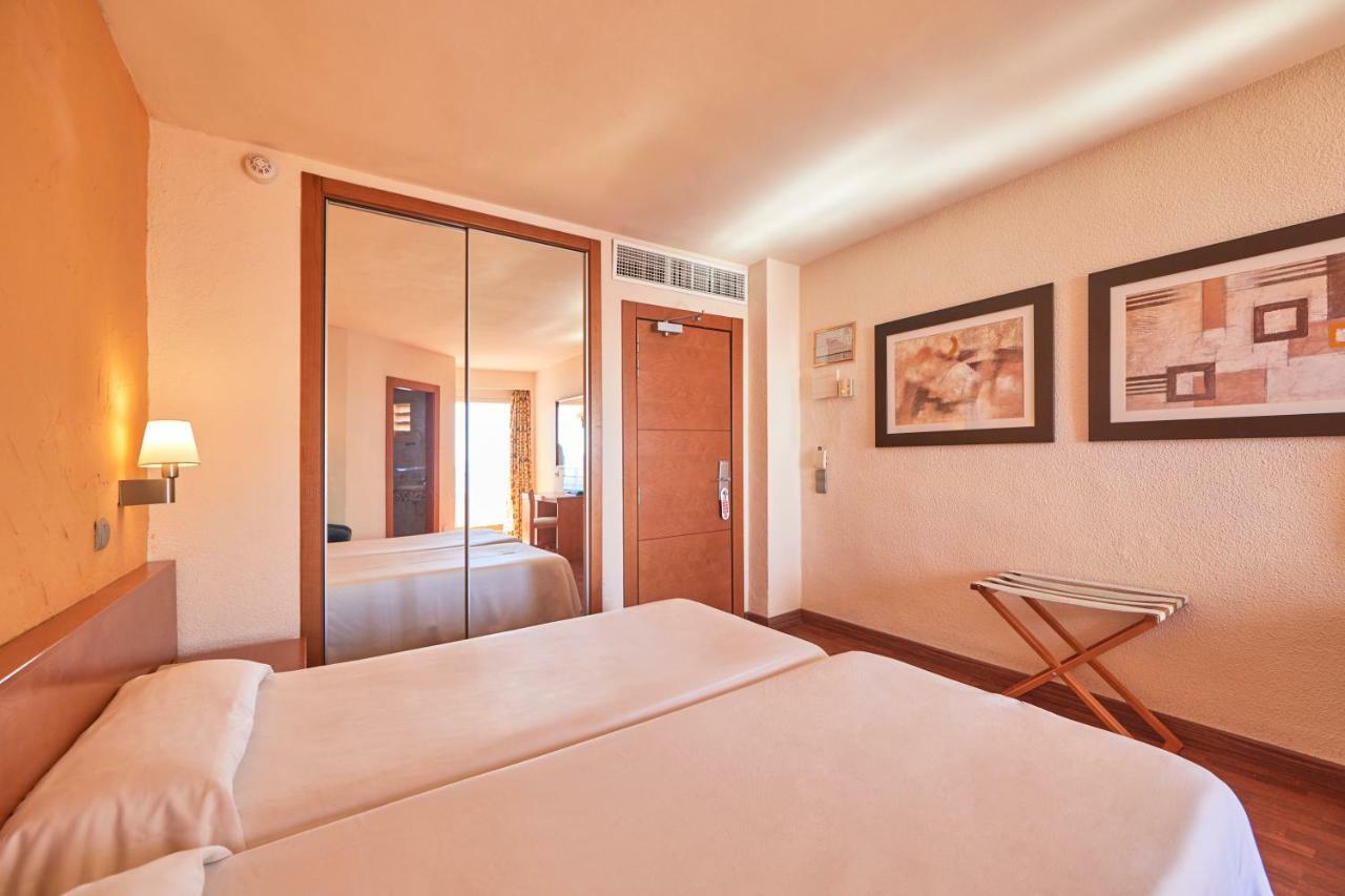 Mll Blue Bay Hotel Cala Major  ภายนอก รูปภาพ